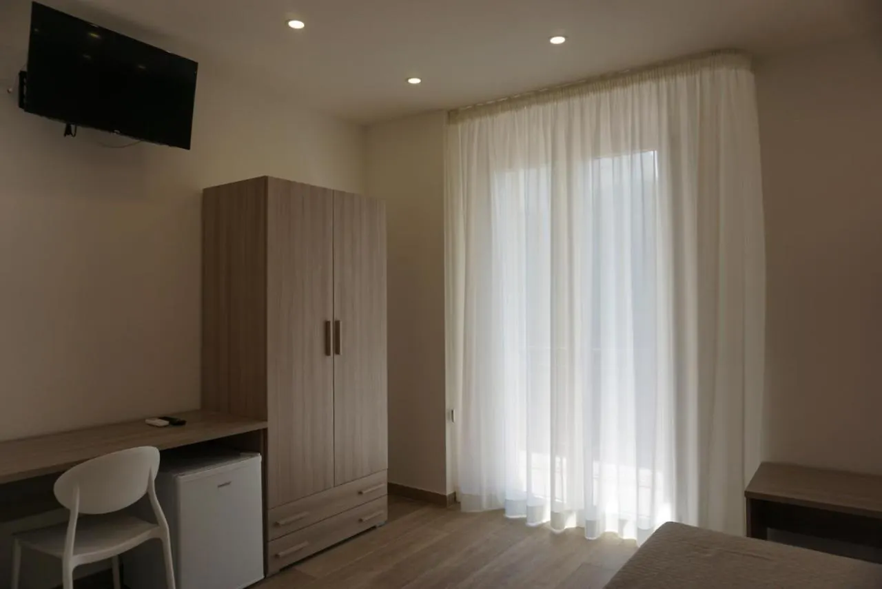 Azzisa Holidays Suite Palermo 0*,  Italia